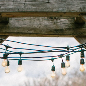 The Perfec Table - String Light Rental Partyl Light Edison Bulb